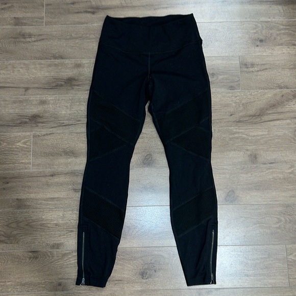 Athleta Size Small Leggings - Picture 1 of 7